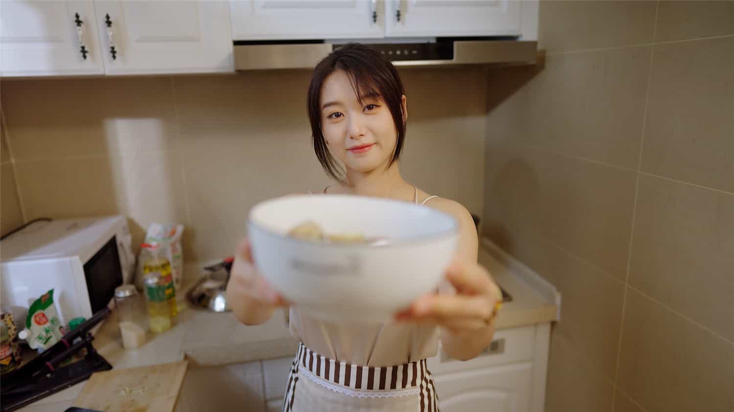 总裁你想和谁谈恋爱/Secrets of the Heartbeat  第2张