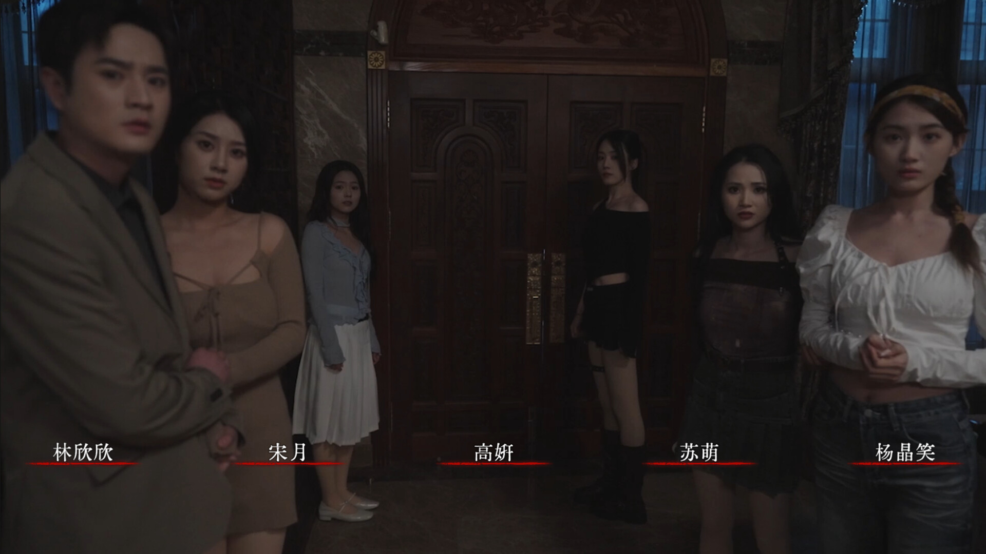 背后:异化/Back:Fade  第1张 背后:异化/Back:Fade  第1张