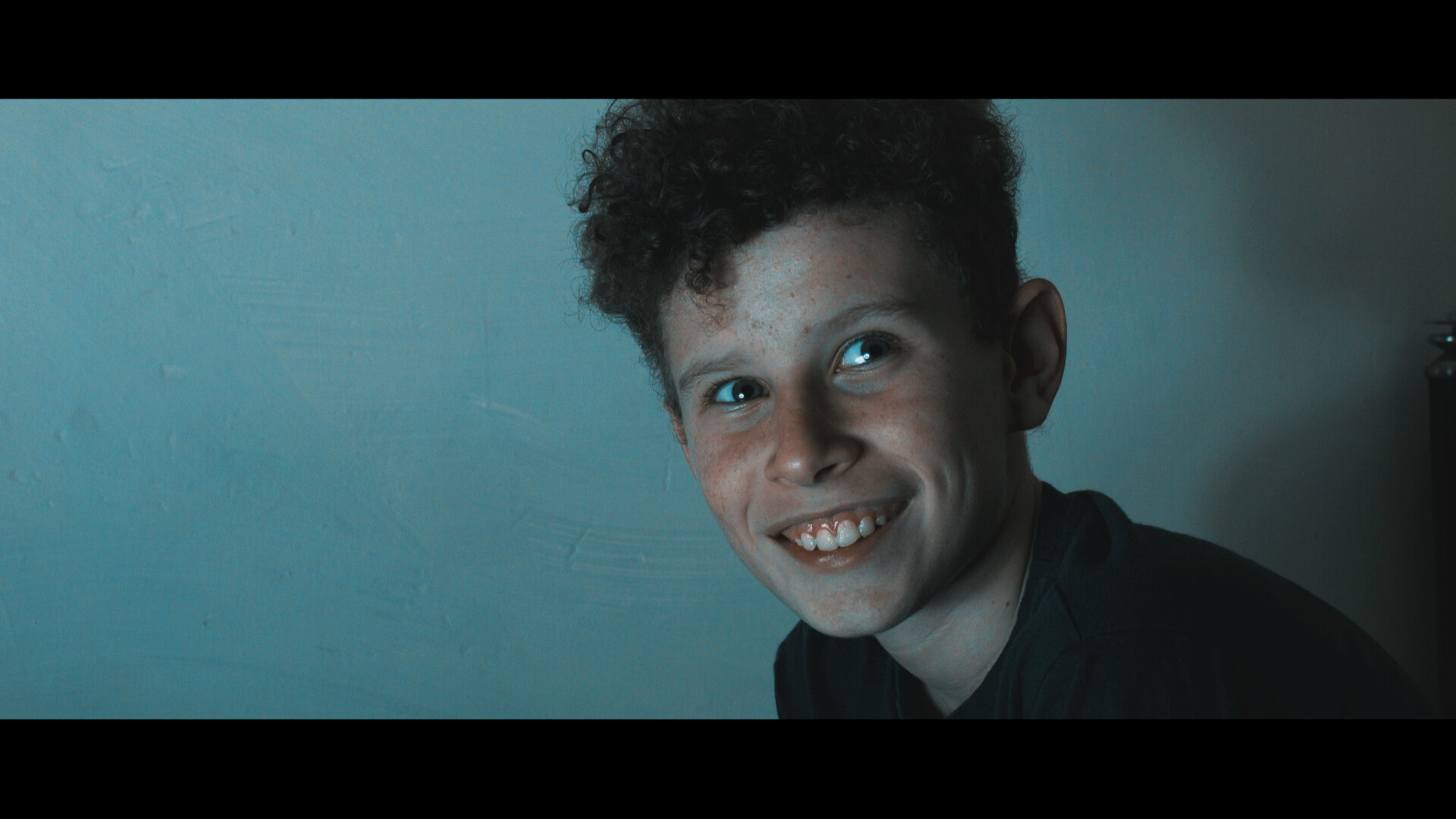 月的黑暗面/The Dark Side of the Moon: An Interactive FMV Thriller  第4张