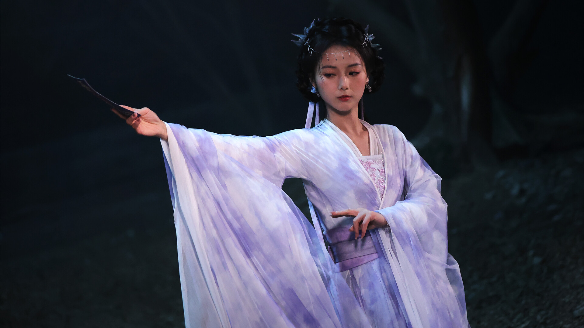 美女,请别影响我成仙全球版/Ladies, Don’t Tempt My Immortality 第1张 美女,请别影响我成仙全球版/Ladies, Don’t Tempt My Immortality 第1张